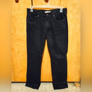 Womens Levi jeans straight legs